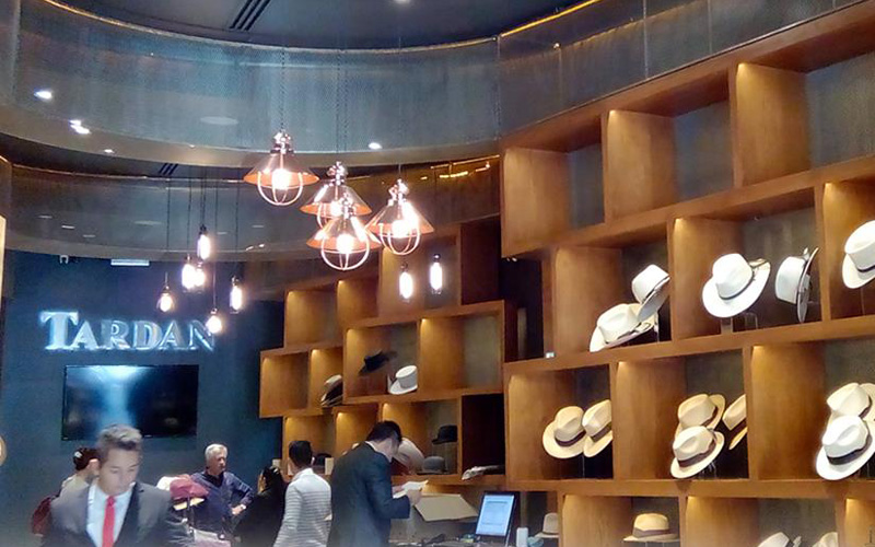 タルダンのショールーム