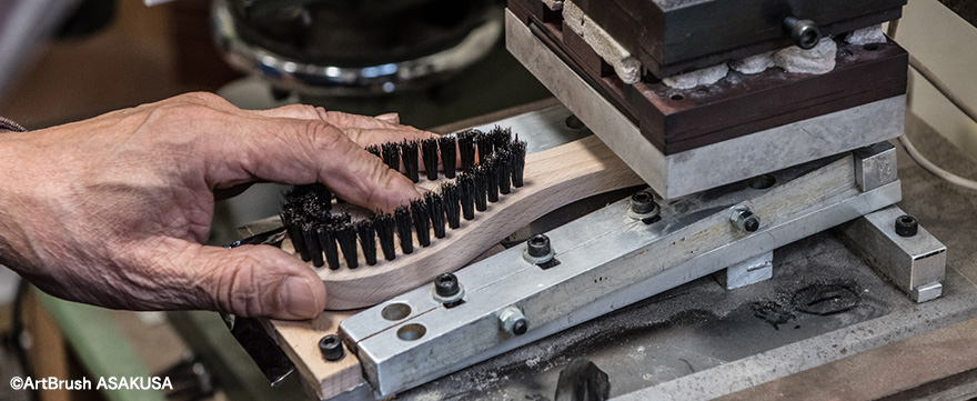 【浅草アートブラシ】ハットブラシ（馬毛）　hi023