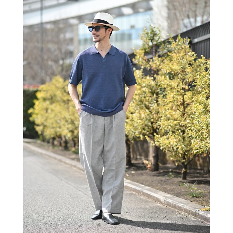 オメロ オルテガのパナマハット PRIMERA（プリメーラ）ホワイトのモデル写真