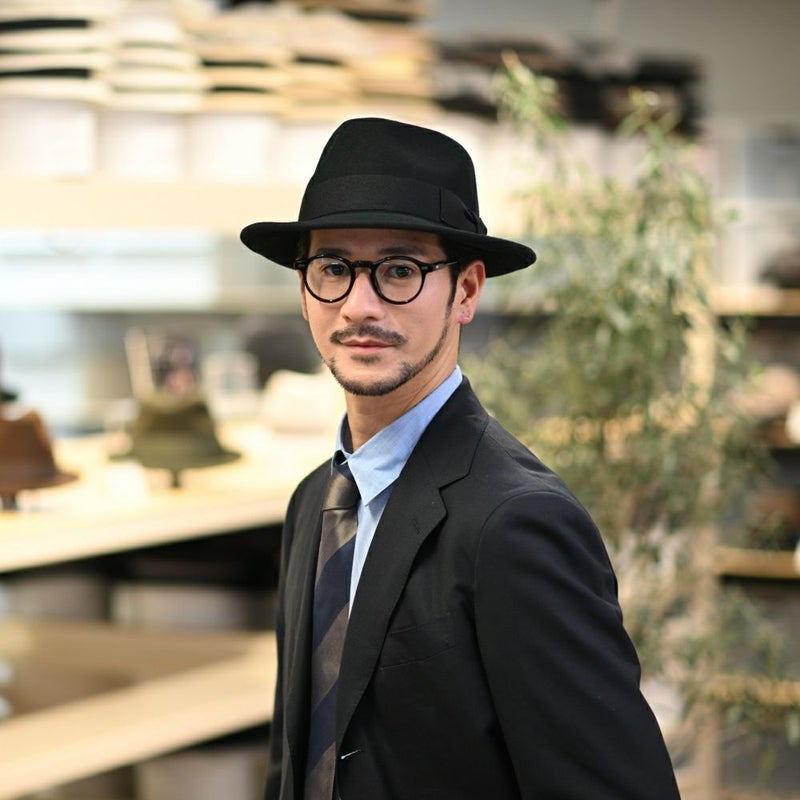 ビガリのフェルトハット PLOMO（プロモ）ブラック