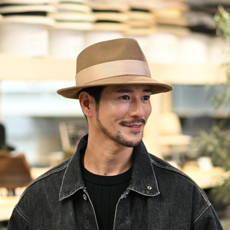 ビガリのフェルトハット PLOMO（プロモ）カーキ