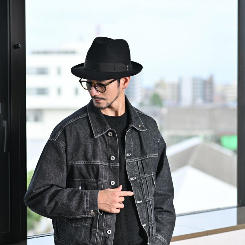 ボルサリーノのフェルトハット Q.S. Charlait Rasato（Q.S. シャルレイ ラザート） 111160 ブラックのモデル写真