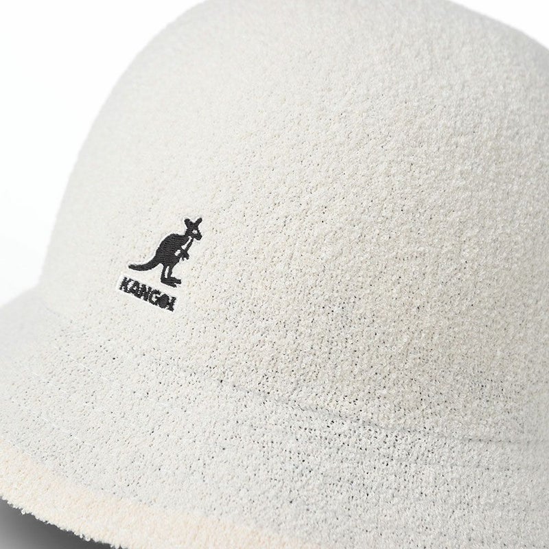 カンゴールのバケットハット FLIP IT REV CASUAL（フリップ イット リバーシブル） ホワイトブラック