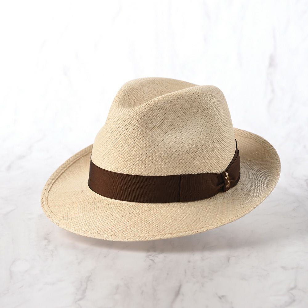 新品　未使用ボルサリーノ高級パナマハット60 ナチュラル　ブラウンリボン ボルサリーノ パナマハット Panama Quito（パナマキート） 140228