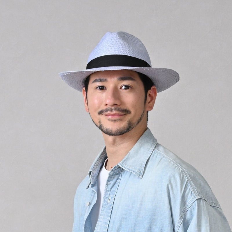 エロイ ベルナールのパナマハット PALETA NEU（パレッタ ノイ） スカイブルー