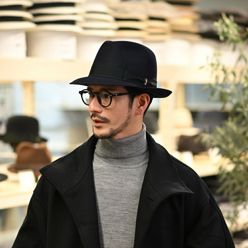 ボルサリーノのフェルトハット Q.S. Charlait Rasato（Q.S. シャルレイ ラザート） 111160 ネイビー