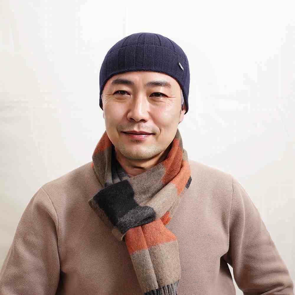 マローネ ニット帽 Cashmere Vertical Knit Cap（カシミヤ バーチカル