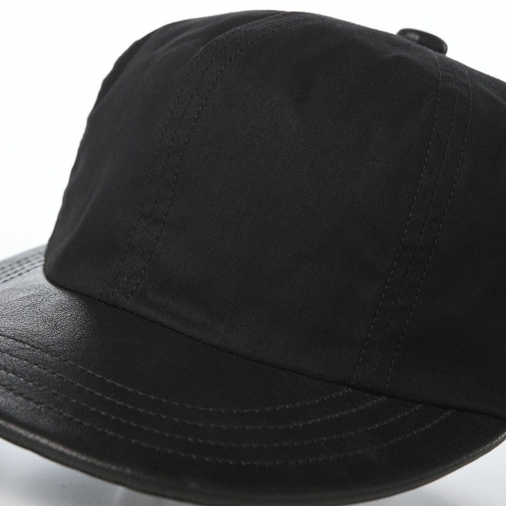 ショット キャップ PARAFIN LEATHER 8P CAP（パラフィン レザー 8P