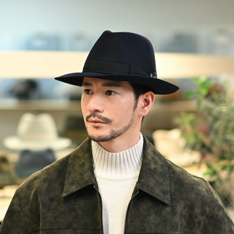 ボルサリーノのフェルトハット Q.S. Anello Rasato（Q.S. アネロ ラザート） 114336 ネイビー