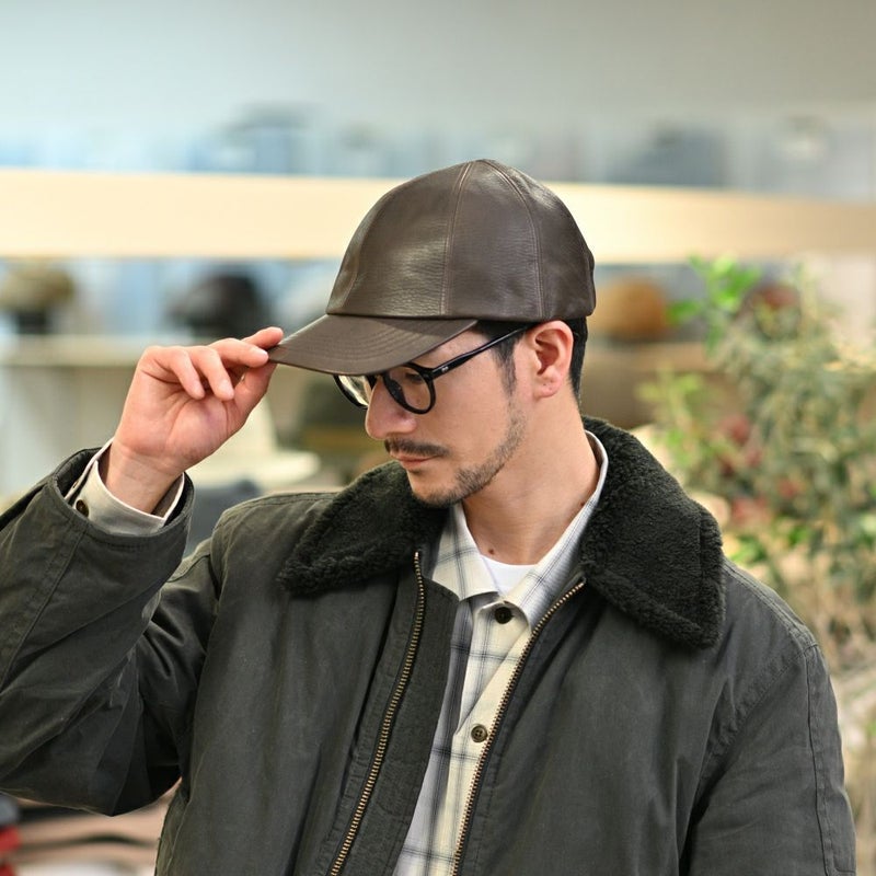 ノックスのキャップ 8panel Leather Cap（8パネル レザー キャップ） ブラウン