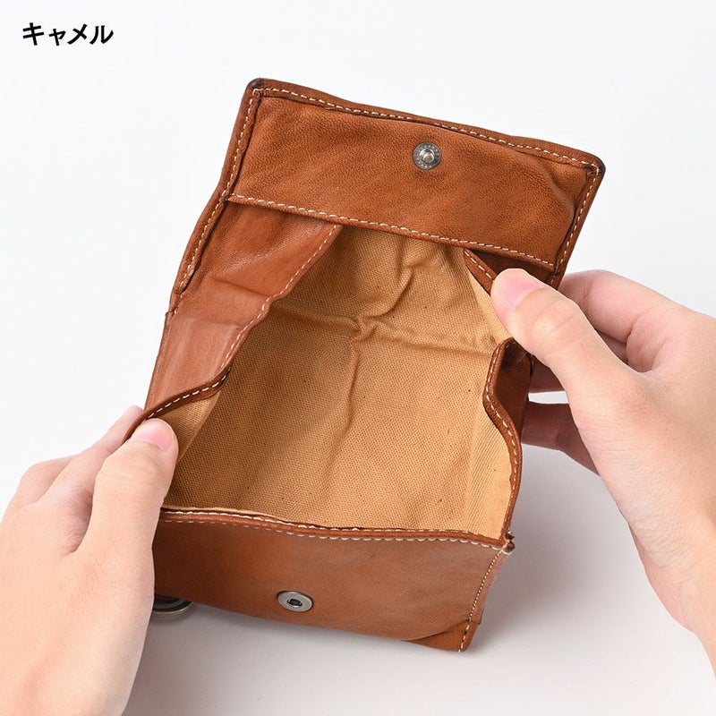 リアルマインドの二つ折り財布 FORO（フォロ） 馬革 製品染め ボックス型小銭入れ付き折財布 グリーン