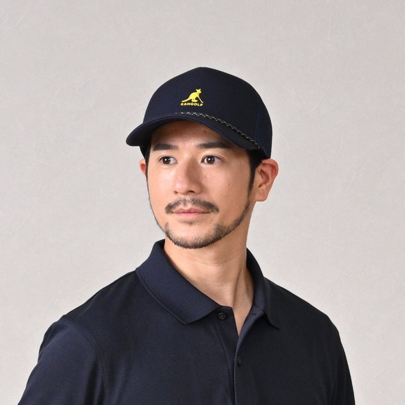 カンゴールのキャップ KANGOLF LOGO TRUCKER（カンゴルフ ロゴ トラッカー） ネイビー